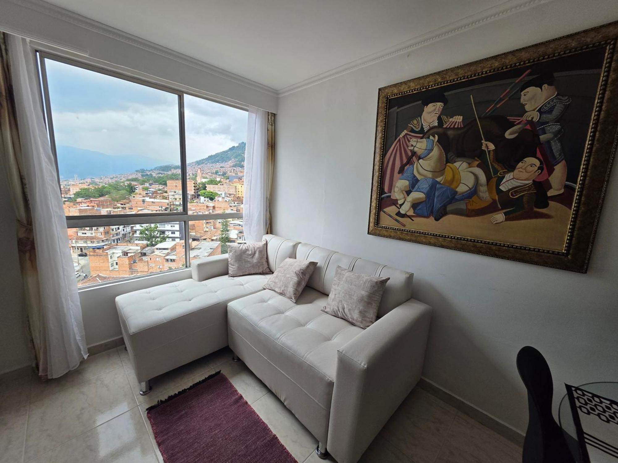 Apartamento Vistas Lindas Cerca Centro Medellín Exterior foto